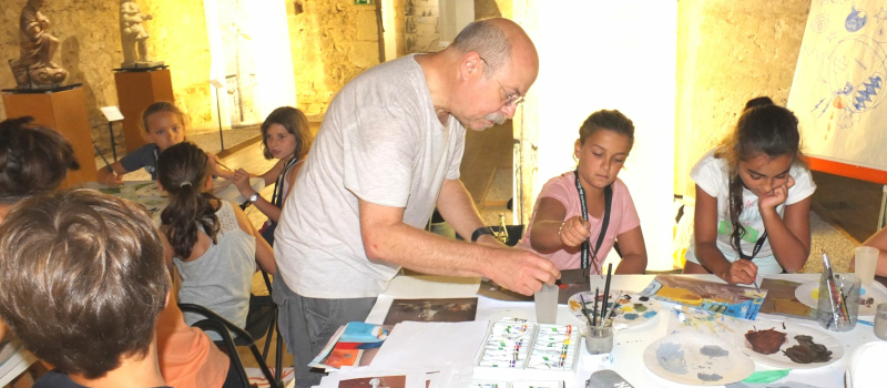 Un atelier BD animé par Serge Ernst à Flaran