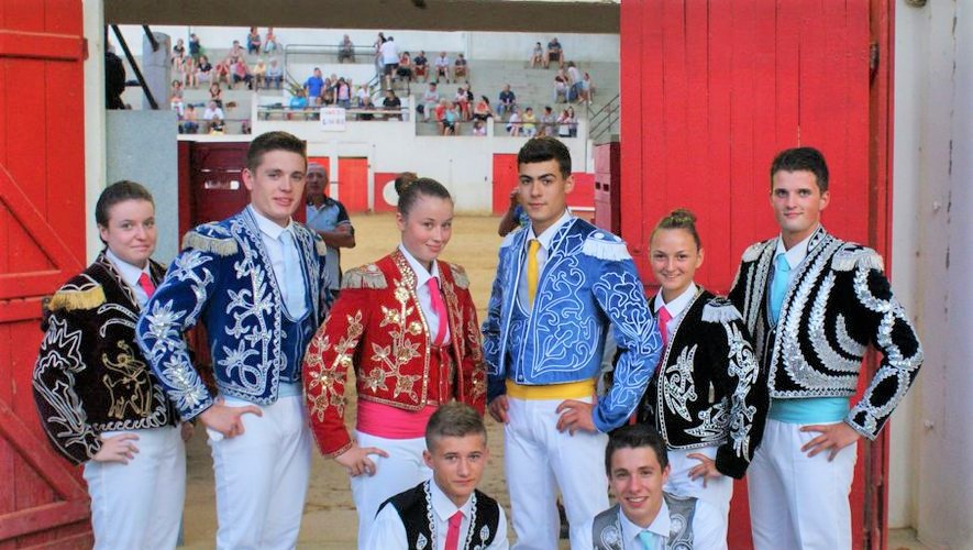 Pas de Chance pour la locale Estelle ( en rouge) et l'Ecole Taurine