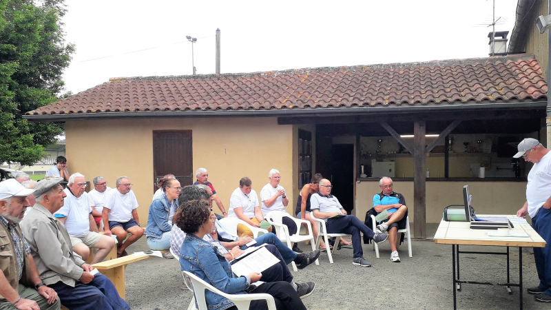 la pétanque fête les 25  ans du boulodrome