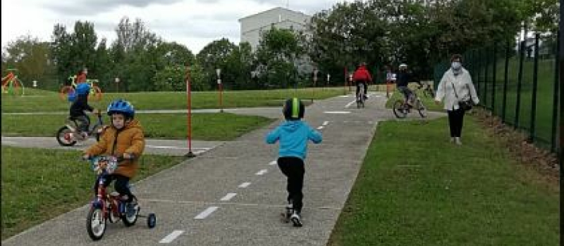 Trois petits tours sur la piste et même plus