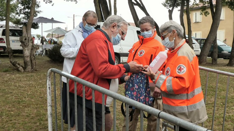 Braderie de l'unité locale de Masseube de la Croix Rouge
