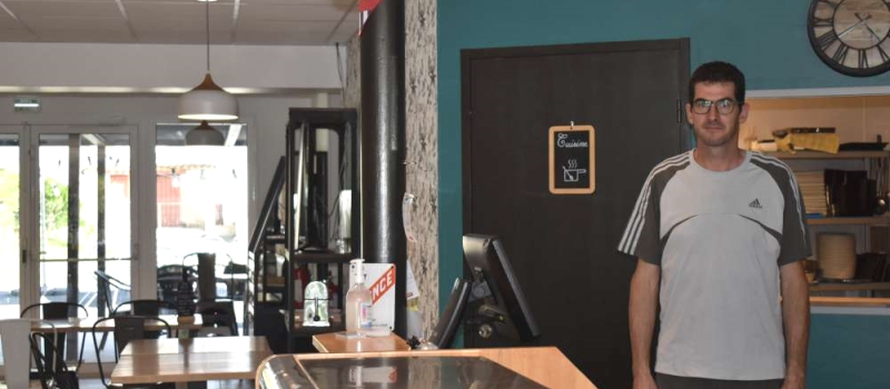 Frédéric Dupouy a ouvert un bar-restaurant