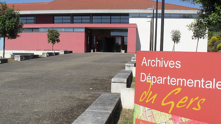 AD32 facade.jpg