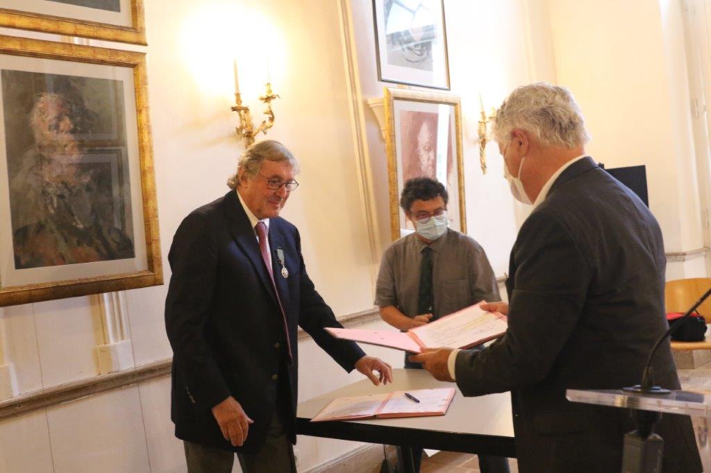 Lors de la signature officielle : Michaël Simonow, Michel Hue et Philippe Martin - Photo Marc Le Saux