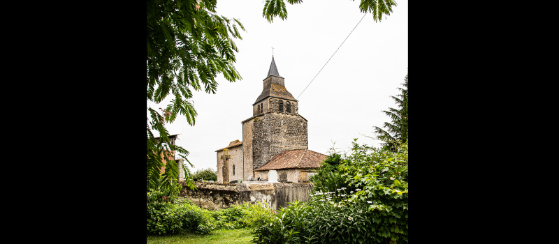 L'église Saint-Césaire (XIIe siècle) à voir à Pouydraguin
