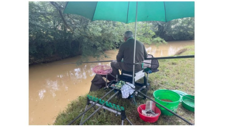 Belle participation au concours de pêche de la Saint Matthieu malgré la pluie !