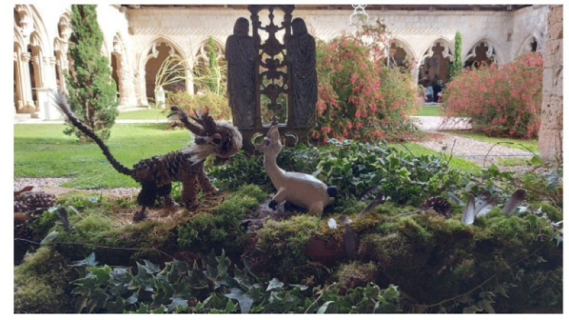 Eclosions magiques dans le cloître de La Romieu samedi !