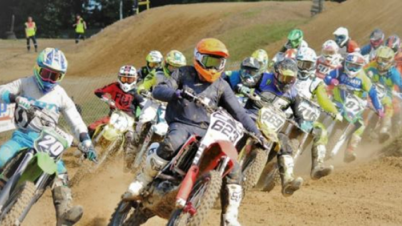 Un médecin blessé sur le circuit de motocross