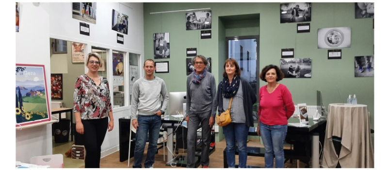 "Un métier passion, assistante maternelle", une très belle exposition photographique à voir à l'Office de Tourisme
