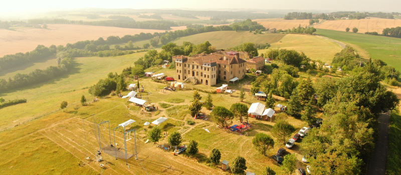 Château-Neuf-des-Peuples: création d'une forêt-jardin
