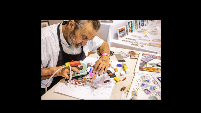 Des trouvailles aux marché d'artistes d'Aignan