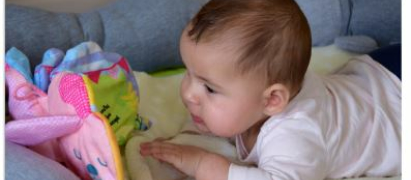 opération « un bébé, un livre »