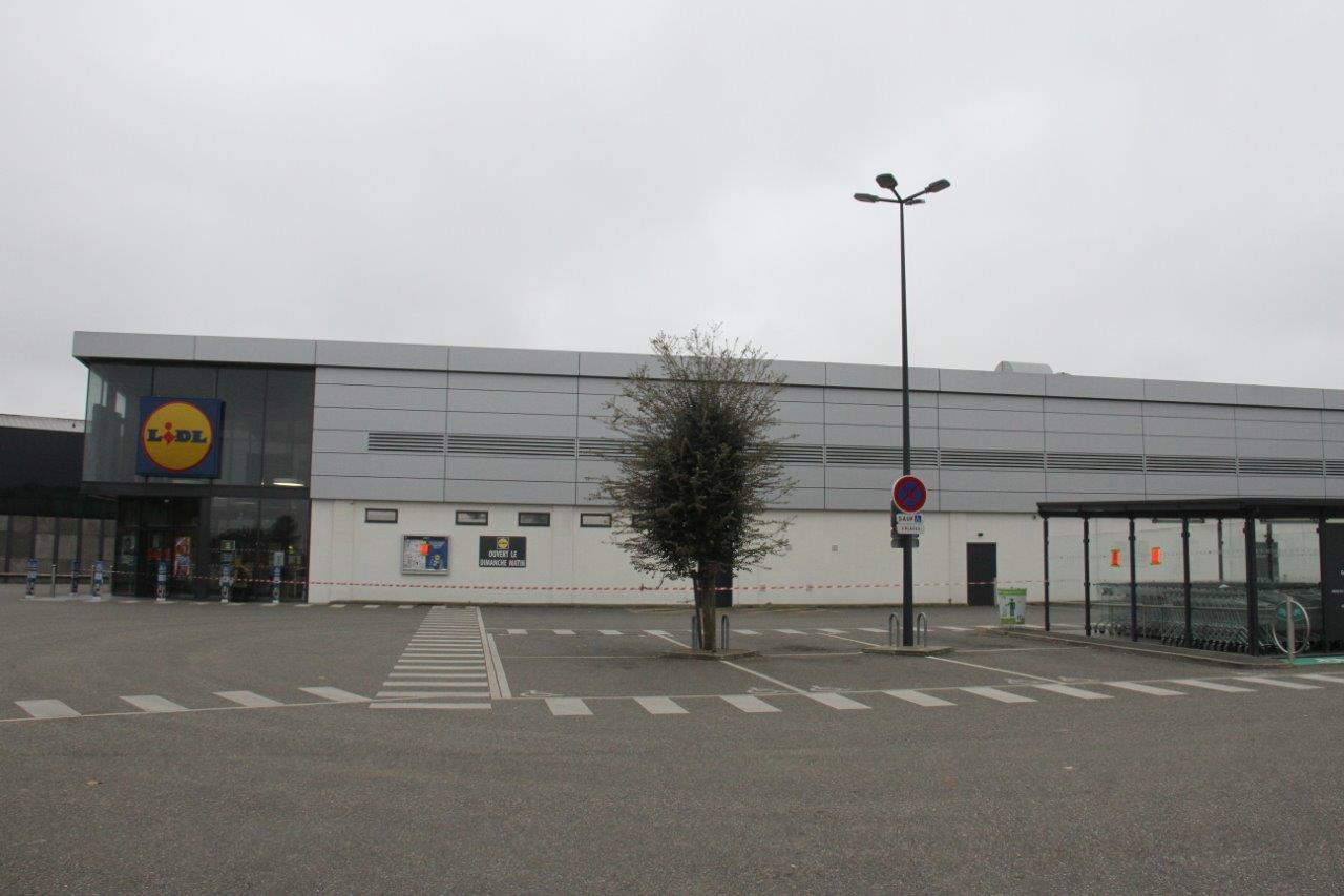 Un parking déserté le samedi 13 novembre - Photo Marc Le Saux