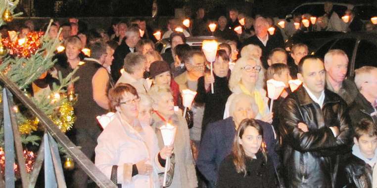 Procession au flambeau (photo d'archive )
