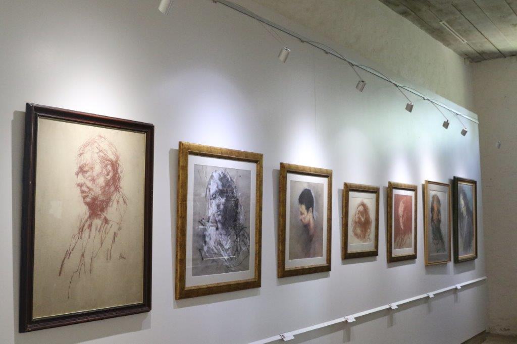 Quelques tableaux de la Collection Simonow - Photo Marc Le Saux