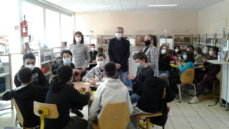 Bientôt sur les ondes de Gascogne FM, l’émission de radio en occitan des élèves de 3ème du collège Gabriel Séailles