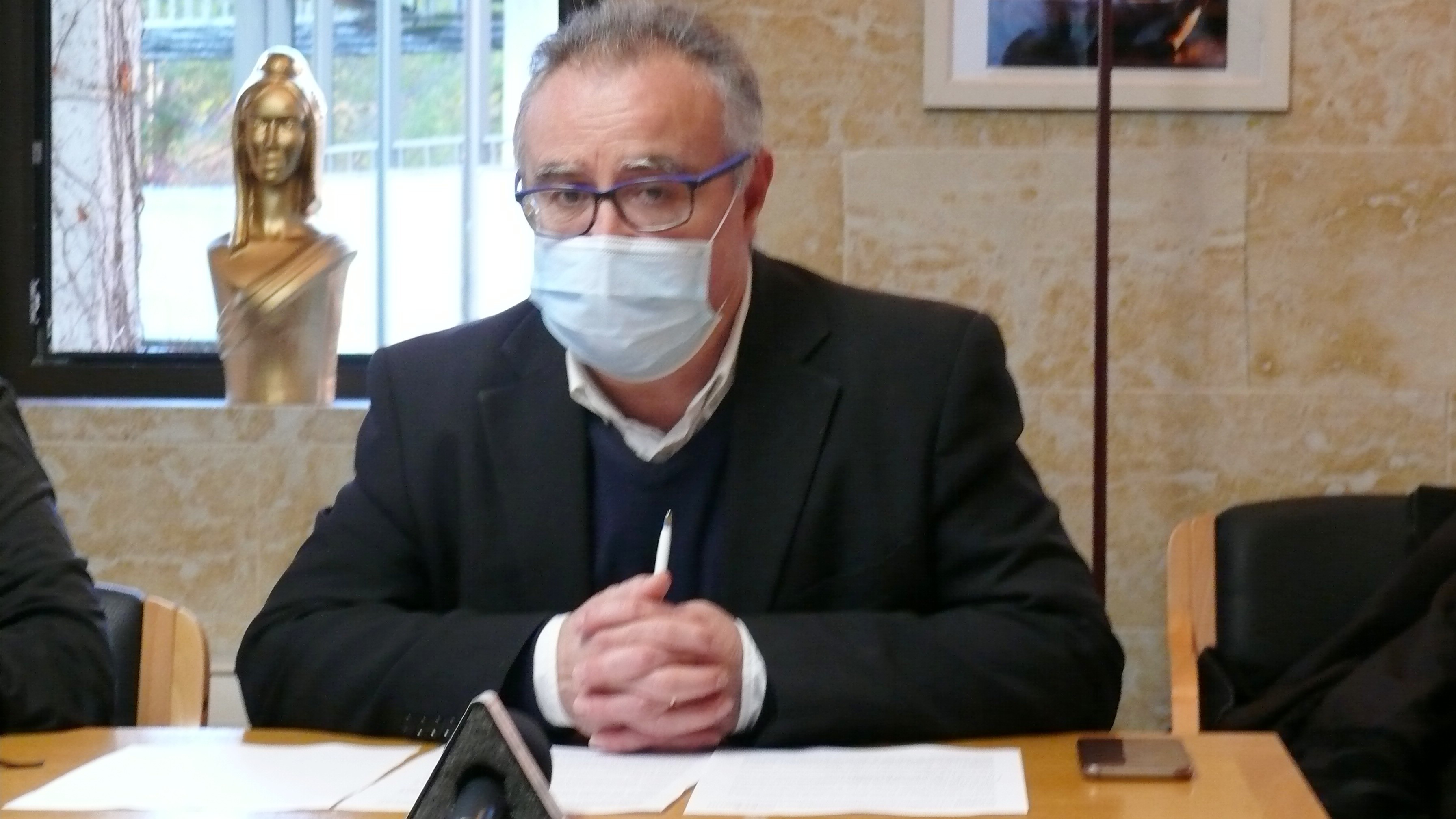 Philippe Dupouy lors de l'annonce de sa candidature à la présidence du Conseil Départemental.