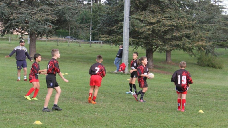 Promouvoir la balle ovale avec du rugby loisir
