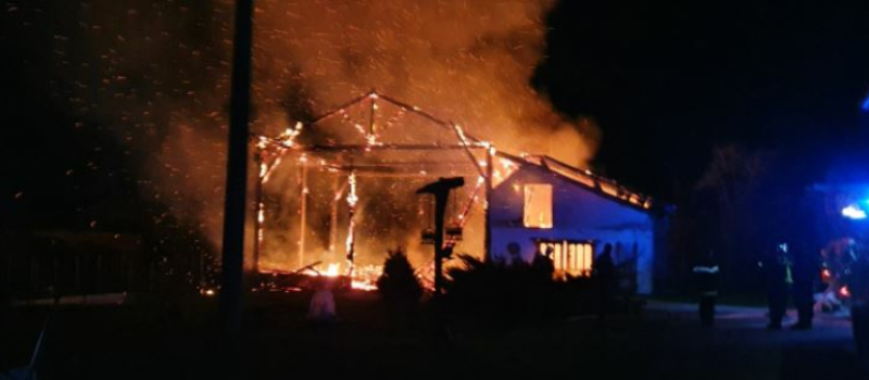 Trois habitations touchées par un incendie dont un gîte qui a été totalement détruit