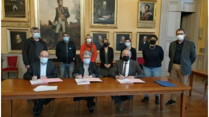 La ville et l'agglomération s'engagent aux cotés de l'UNICEF