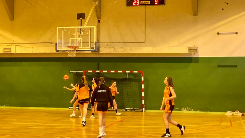 UAV Basket : les Seniors Filles 1 en demi-finale et d'autres belles victoires !