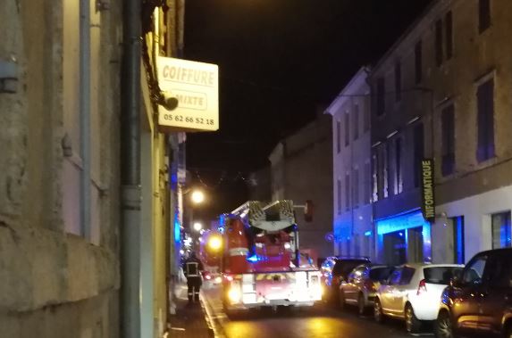 feu mirande.JPG