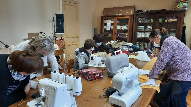 VENEZ ENTREVOIR L’ATELIER DE COUTURE