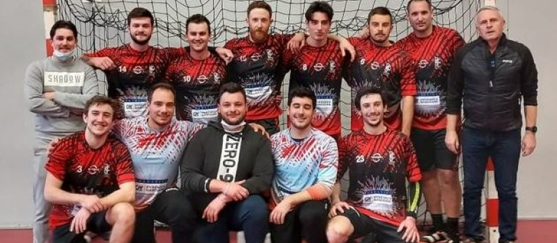 Handball le petit poucet grandit vite