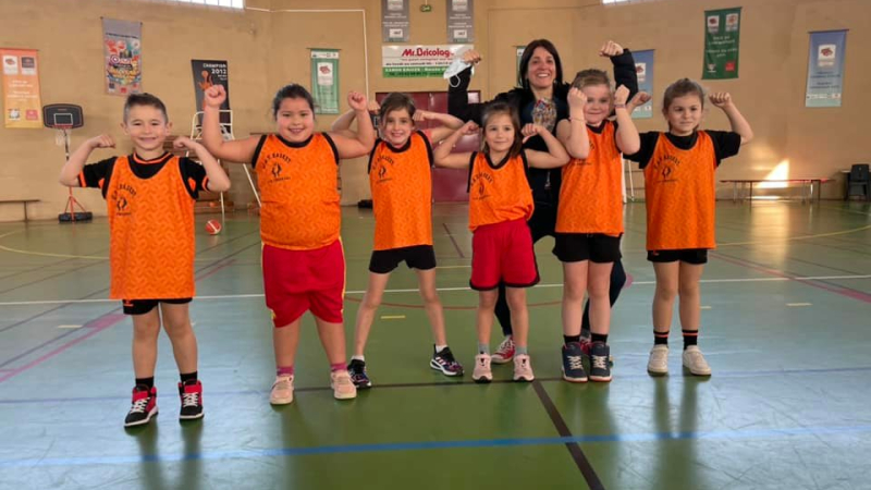 Leur  premier match de basket !