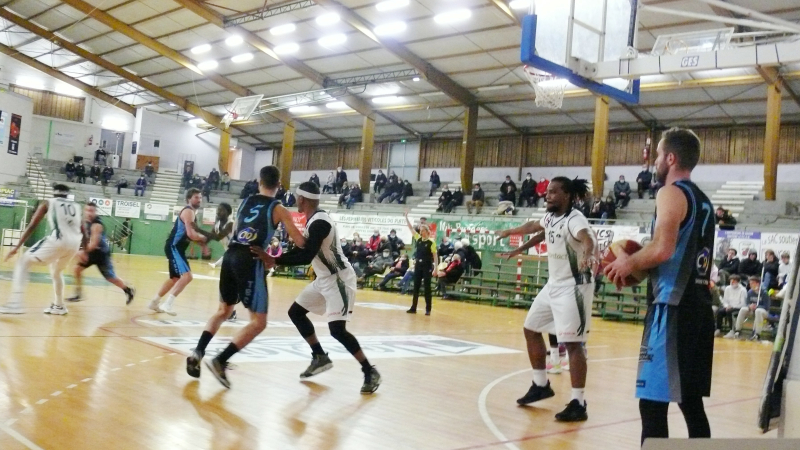 Valence-Condom s'impose en fin de rencontre
