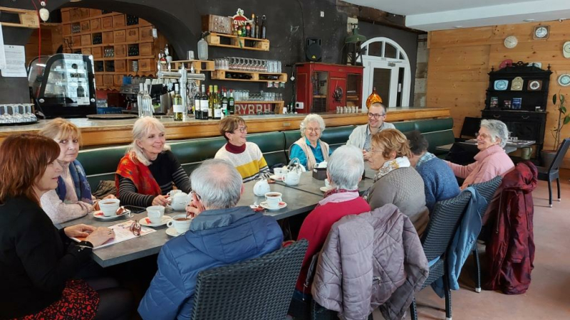 Les cafés mémoire, un lieu d'échange et de partage indispensable