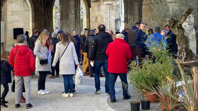 Joli succès du marché de la pépinière