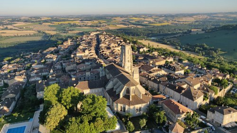 la Région publie « Lectoure visible et méconnue »