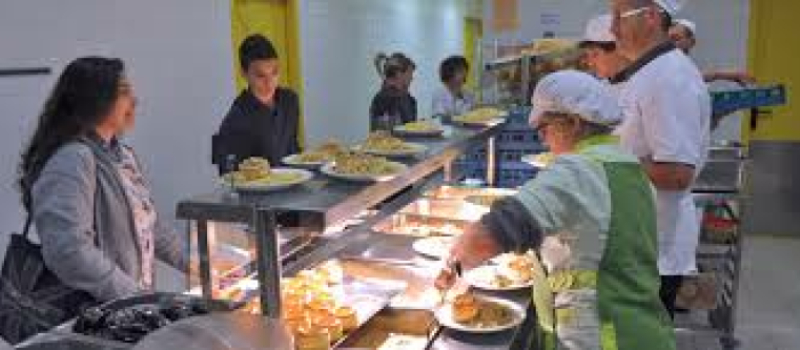 La région se mobilise pour favoriser une alimentation locale de qualité dans les lycées