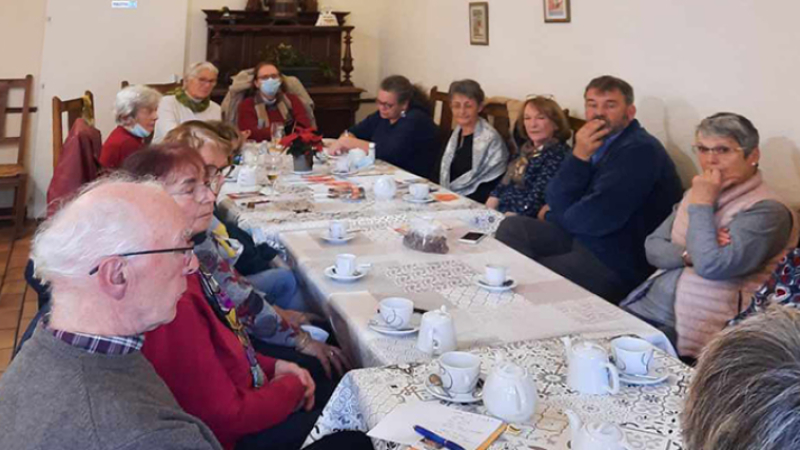 On se retrouve au Café mémoire de France Alzheimer