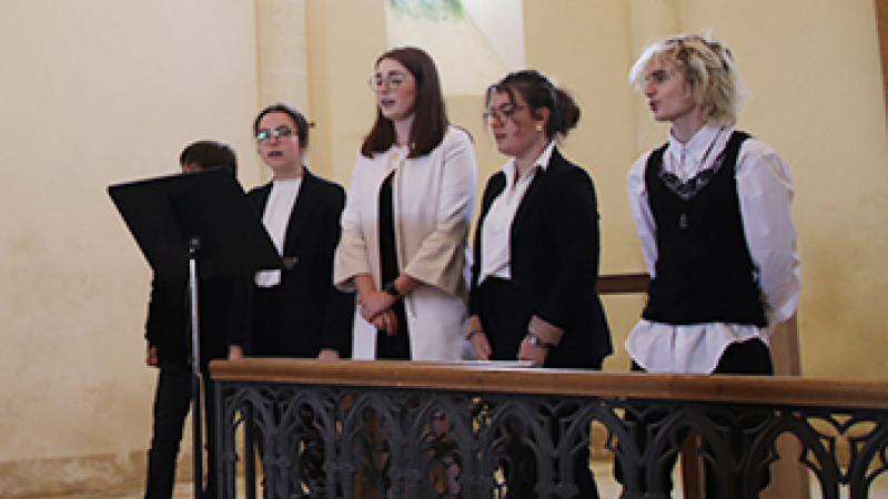 le printemps s'est annoncé à la Chapelle de Luzanet