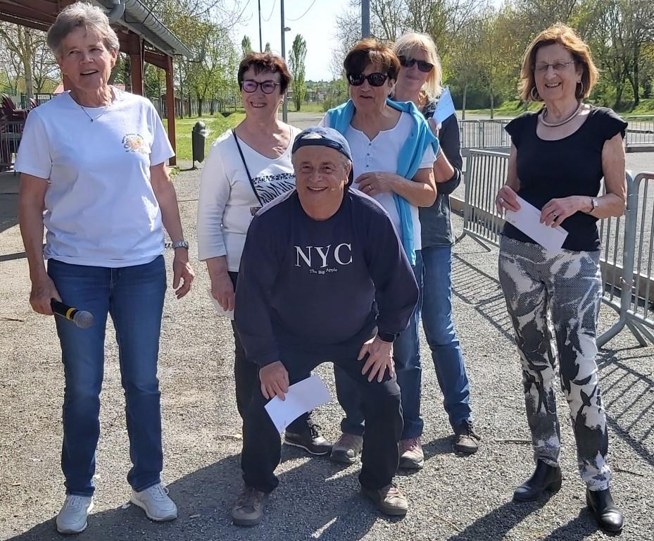 Béatrice Bourg et les heureux gagnants