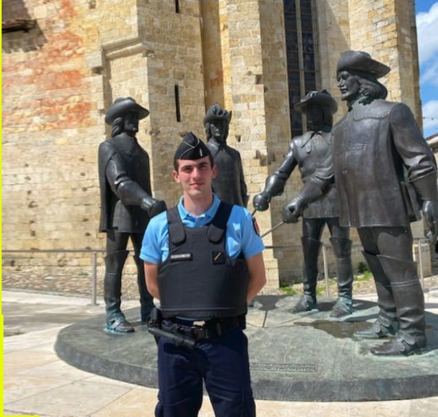 élève gendarme cyprien M.