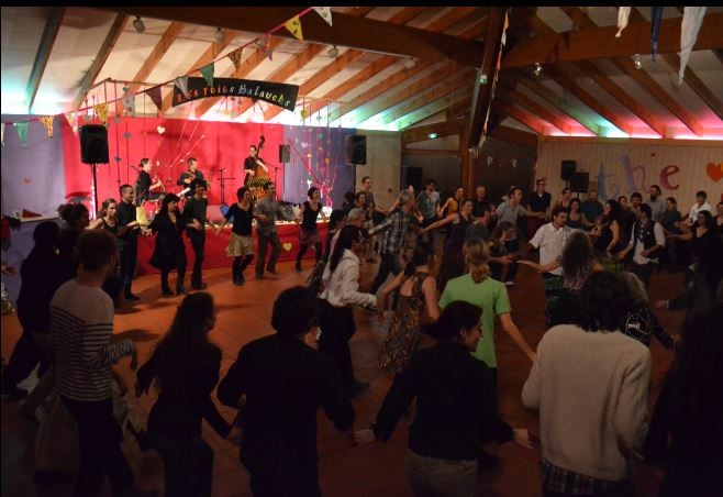 bal trad marc et ses coussins.JPG