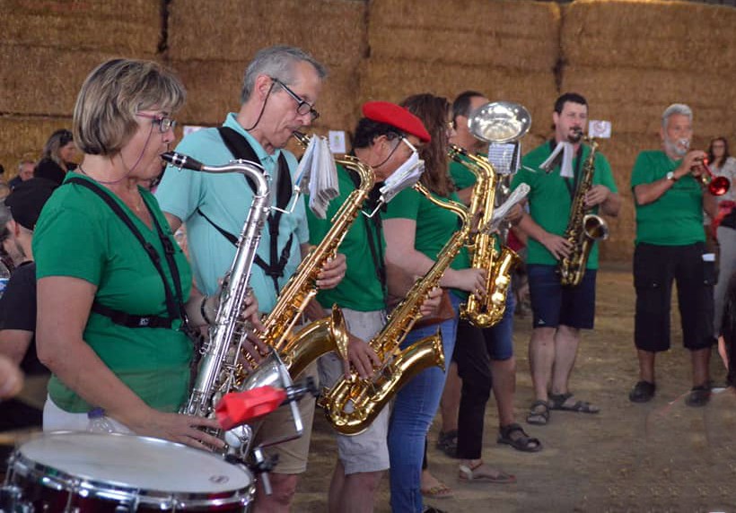 banda les meteil.jpg