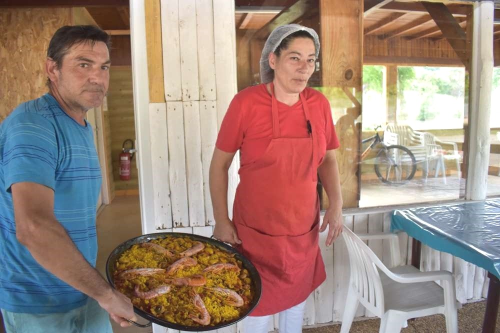 Eva a ouvert le restaurant du lac