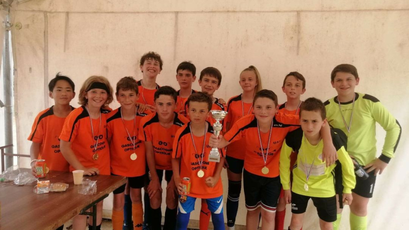 UAV Football : les U 13 remportent leur finale !