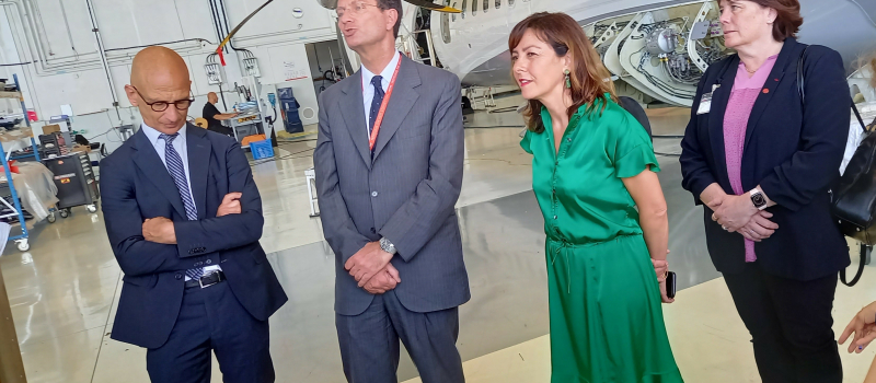 "L'avion vert c'est pour l'Occitanie", affirme Carole Delga