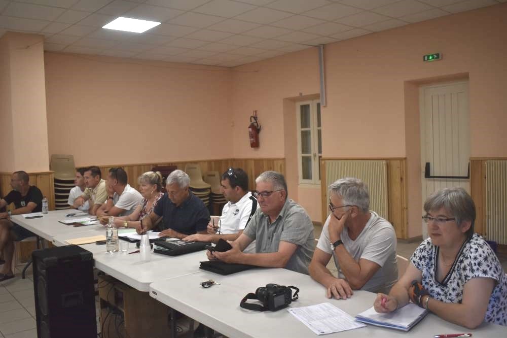 Des félicitations pour le club