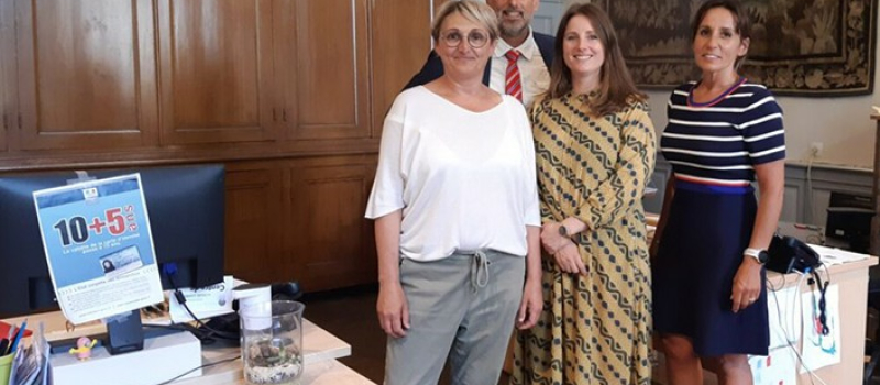 Le service état civil fait face