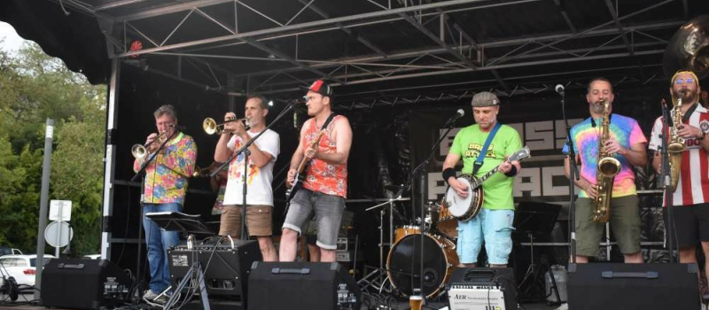 Brass Attack a animé la fête de la musique