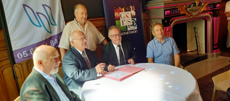 L'union fait la force, le SDEG et le Département s'engagent pour les énergies renouvelables