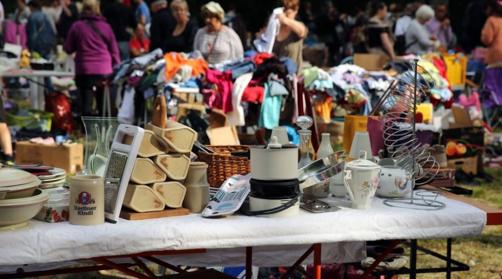 braderie vide grenier.JPG