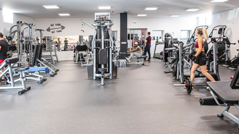 «La Makina», une grande et belle salle de fitness à Nogaro