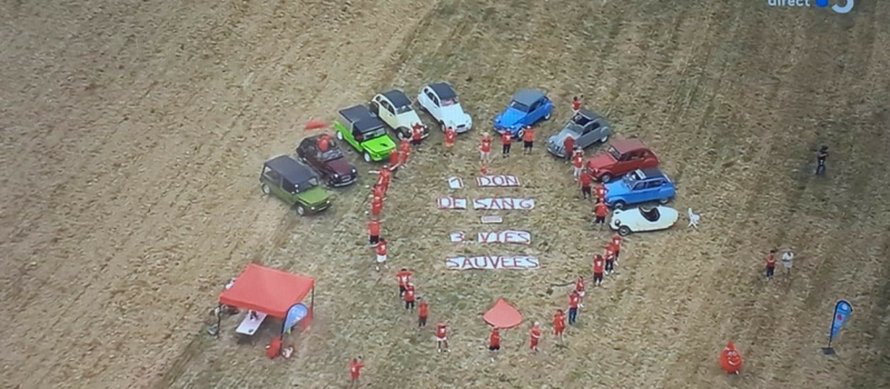 Tour de France vu du ciel : " 1 don de sang = 3 vies sauvées "
